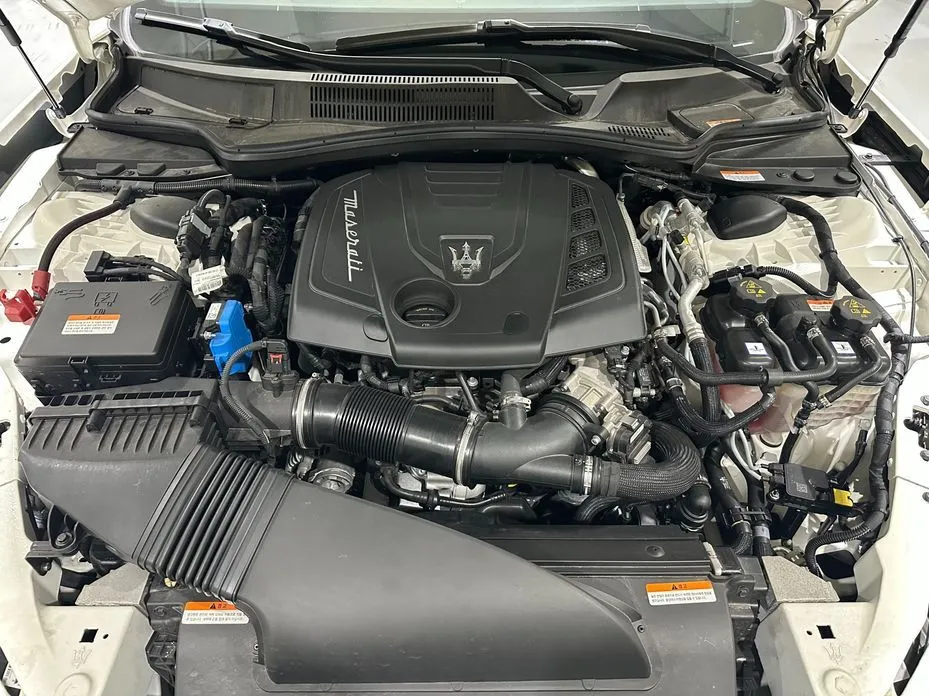 Maserati Ghibli — фото 6