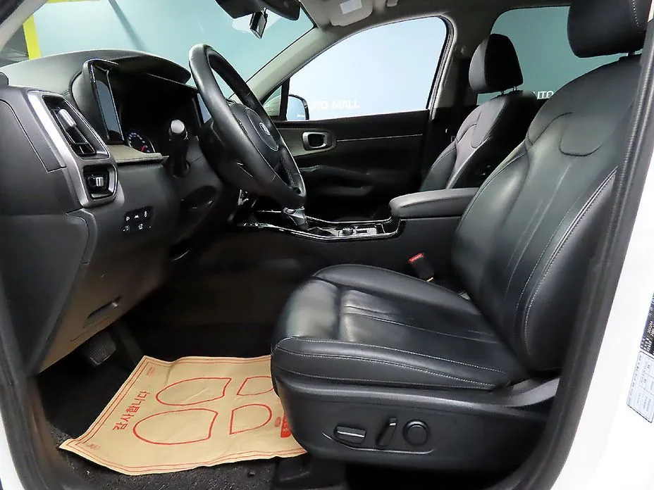 Kia Sorento — фото 10