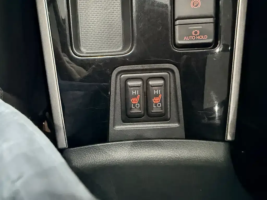 Mitsubishi Outlander — фото 4