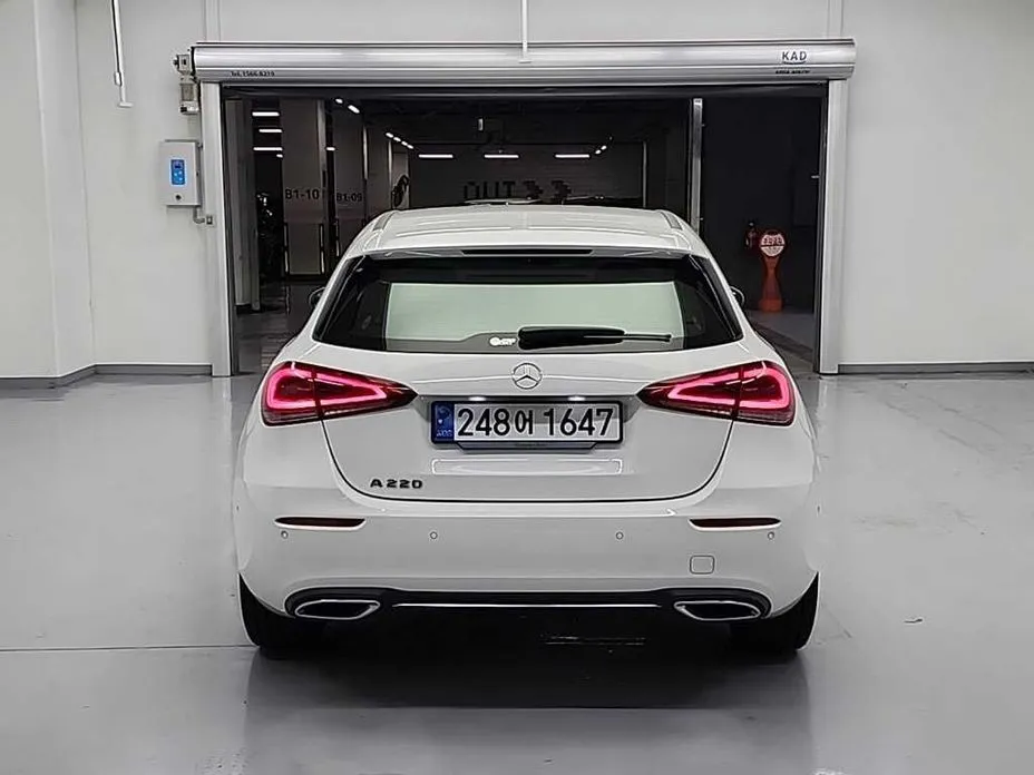 Mercedes-Benz A-Class 2023 из KR, фото 3