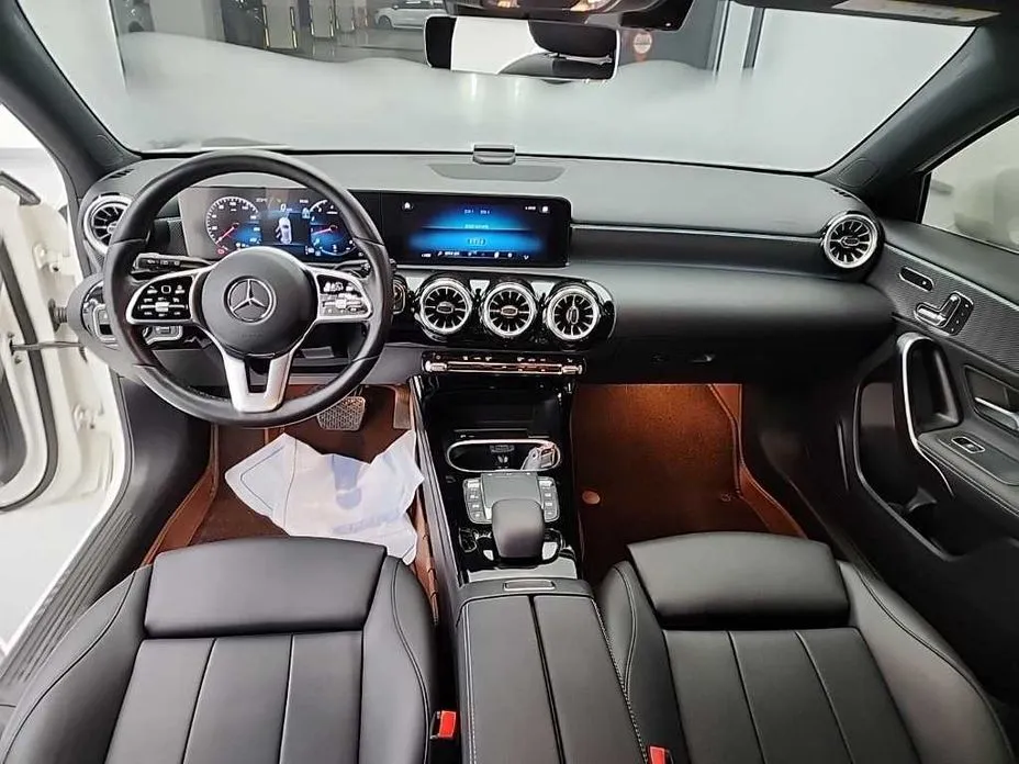 Mercedes-Benz A-Class 2023 из KR, фото 7