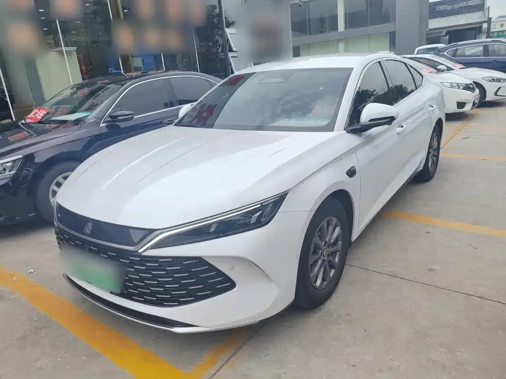 BYD Qin L — фото 3