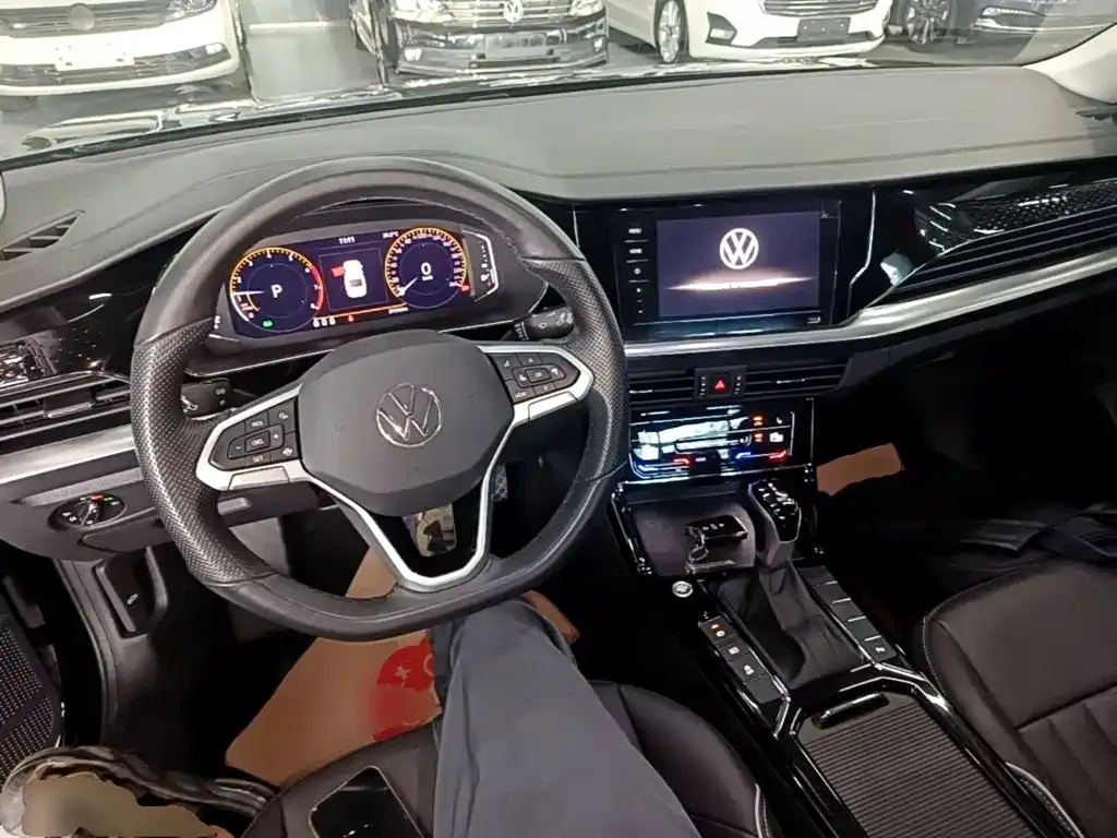 Volkswagen Passat — фото 7