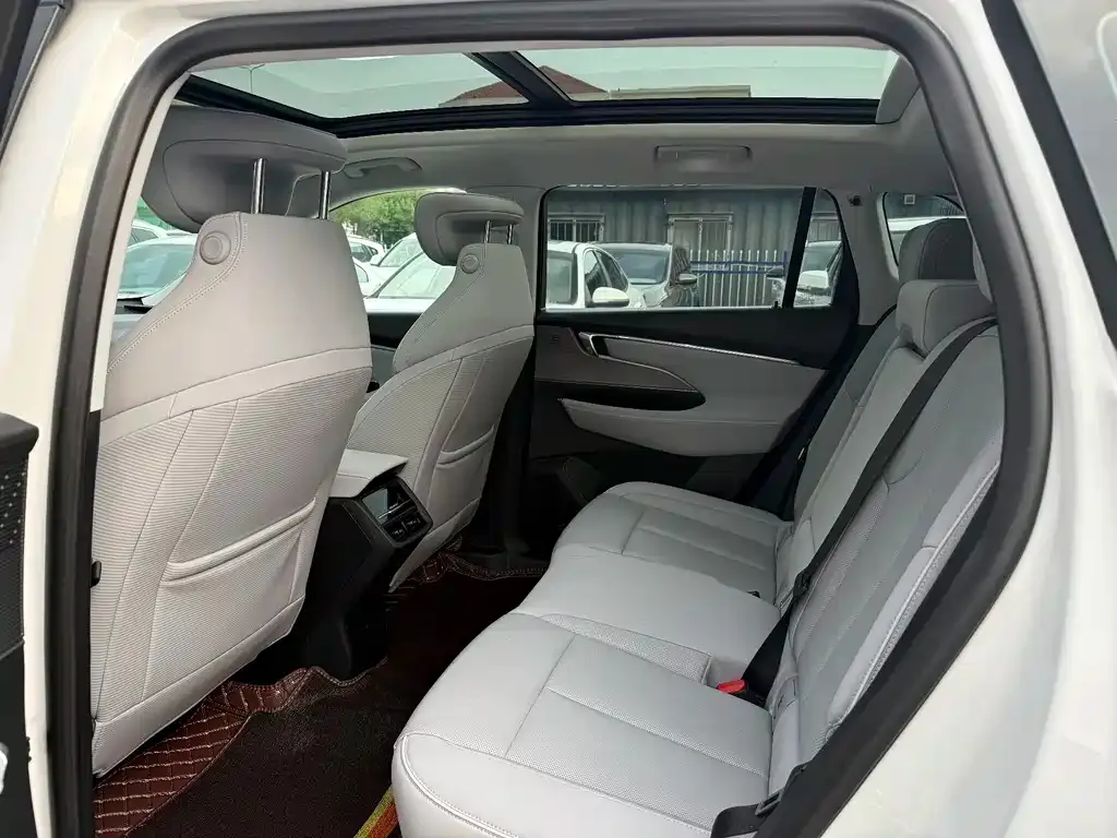 Buick E5 2024 из CN, фото 2