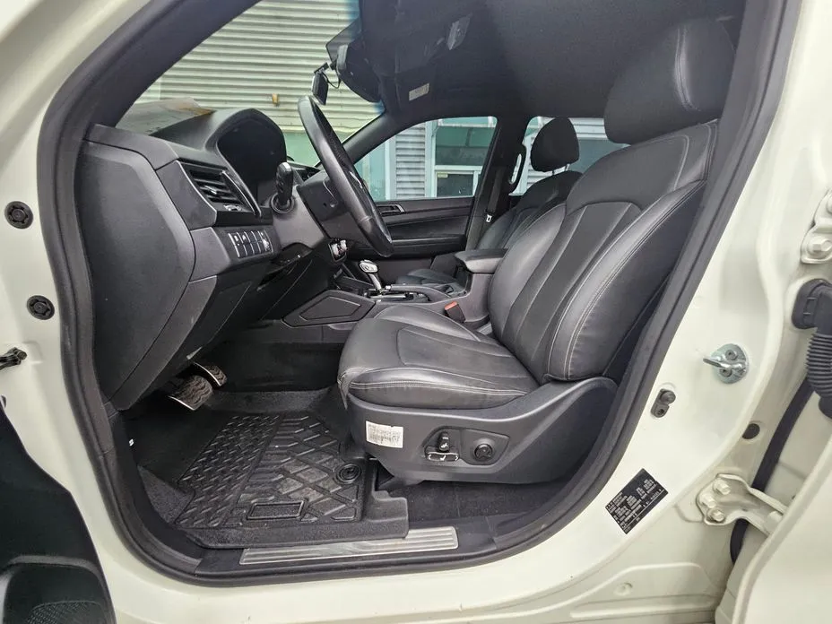 KG Mobility (Ssangyong) Rexton — фото 4