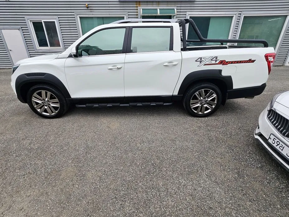 KG Mobility (Ssangyong) Rexton — фото 10