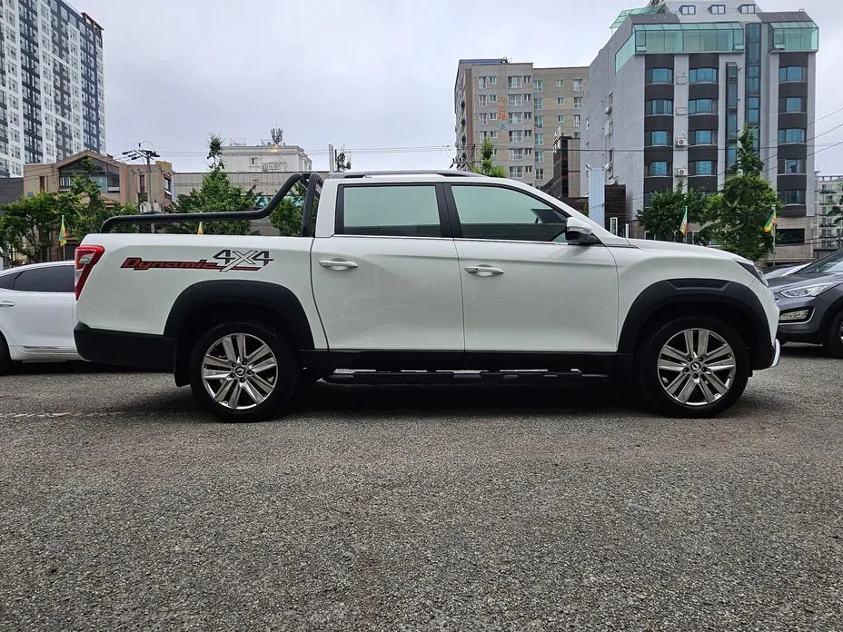 KG Mobility (Ssangyong) Rexton — фото 8