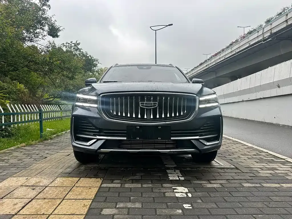 Geely Xingyue L — фото 8