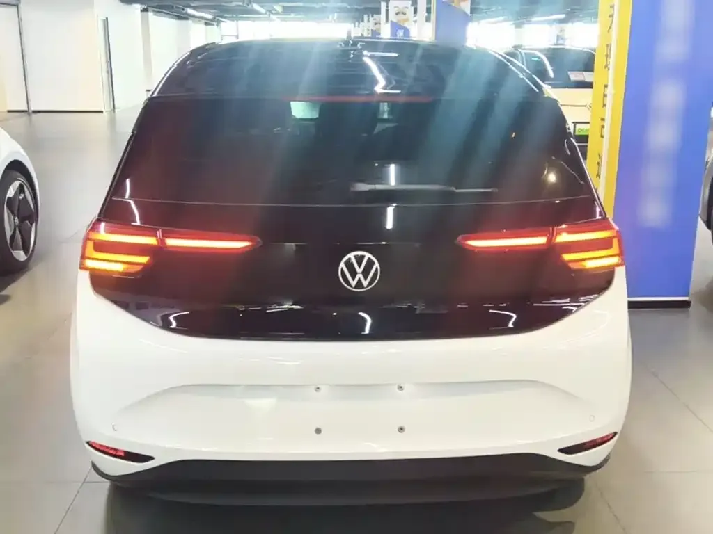Volkswagen ID.3 — фото 4