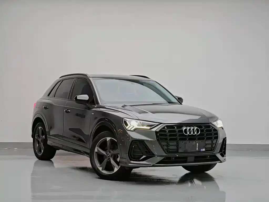 Audi Q3 — фото 7