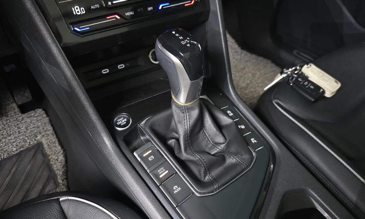 Volkswagen Tiguan 2022 из KR, фото 10