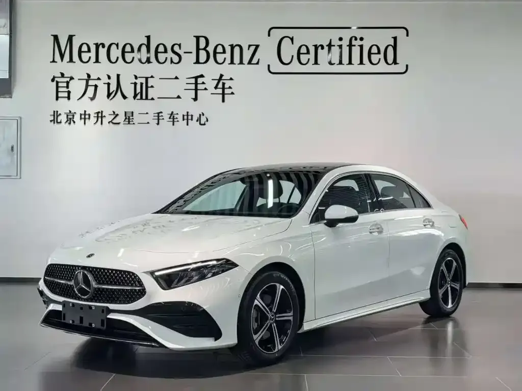 Mercedes-Benz A-Class — фото 1