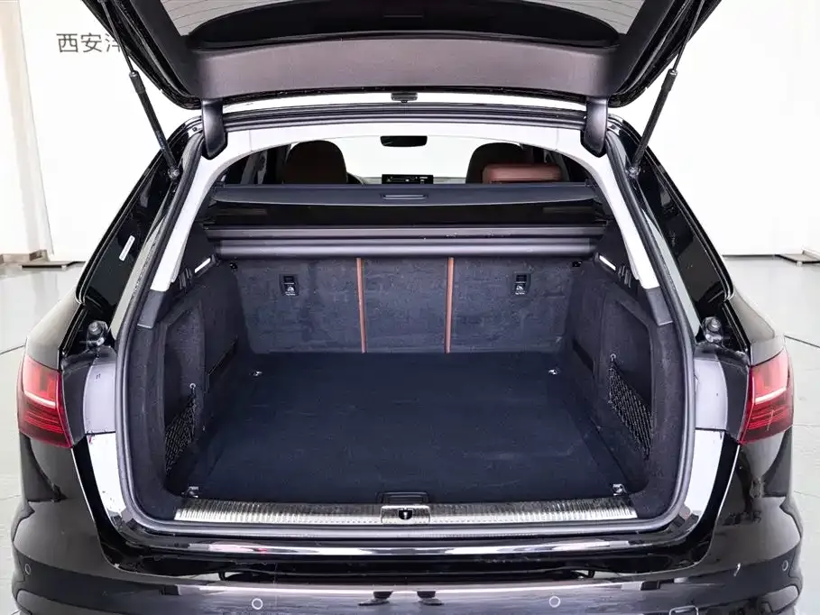 Audi A4 (Import) — фото 2