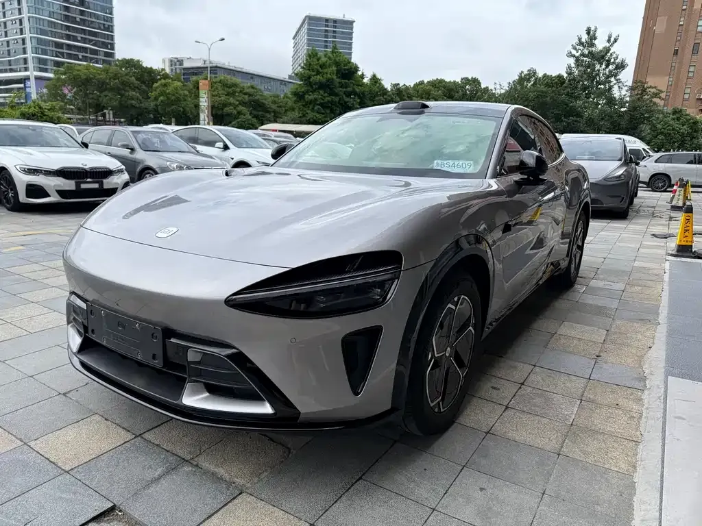 Xiaomi YU7
