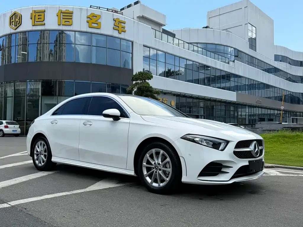 Mercedes-Benz A-Class — фото 3