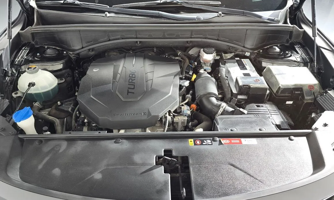 Kia Sorento — фото 9