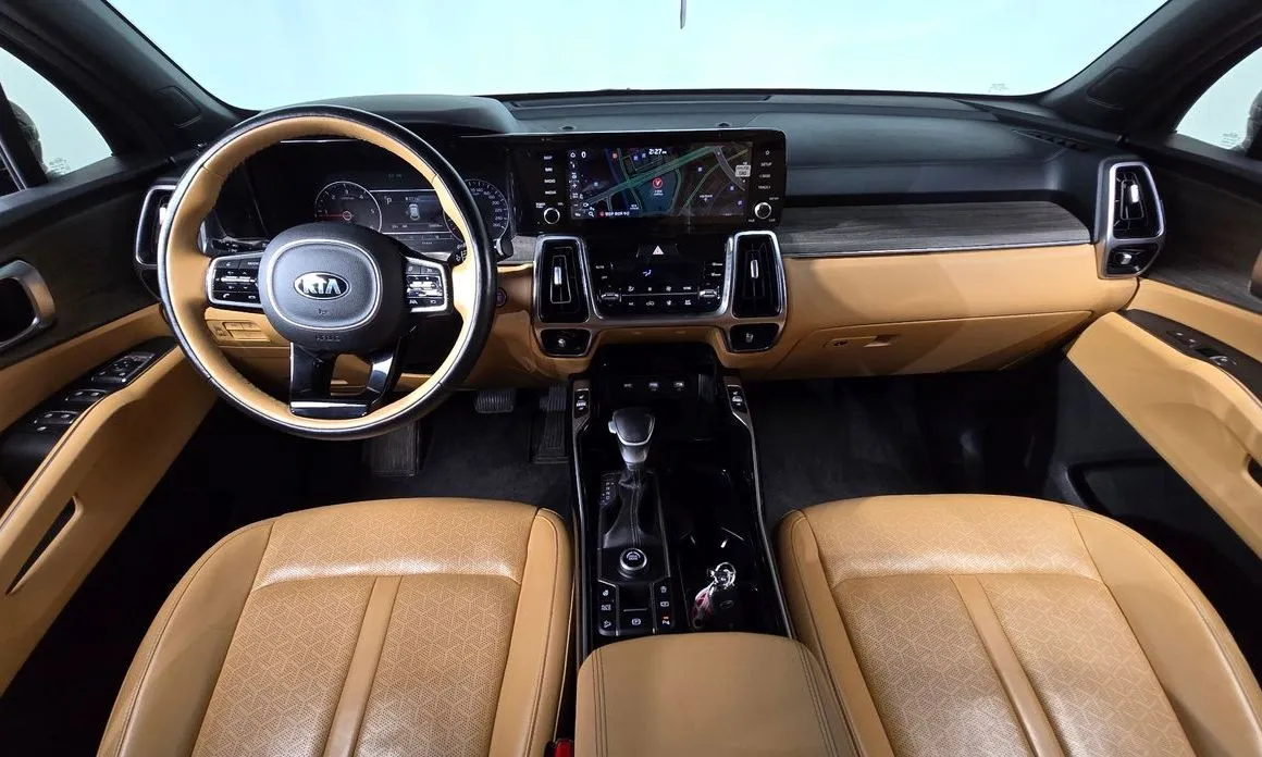 Kia Sorento — фото 6