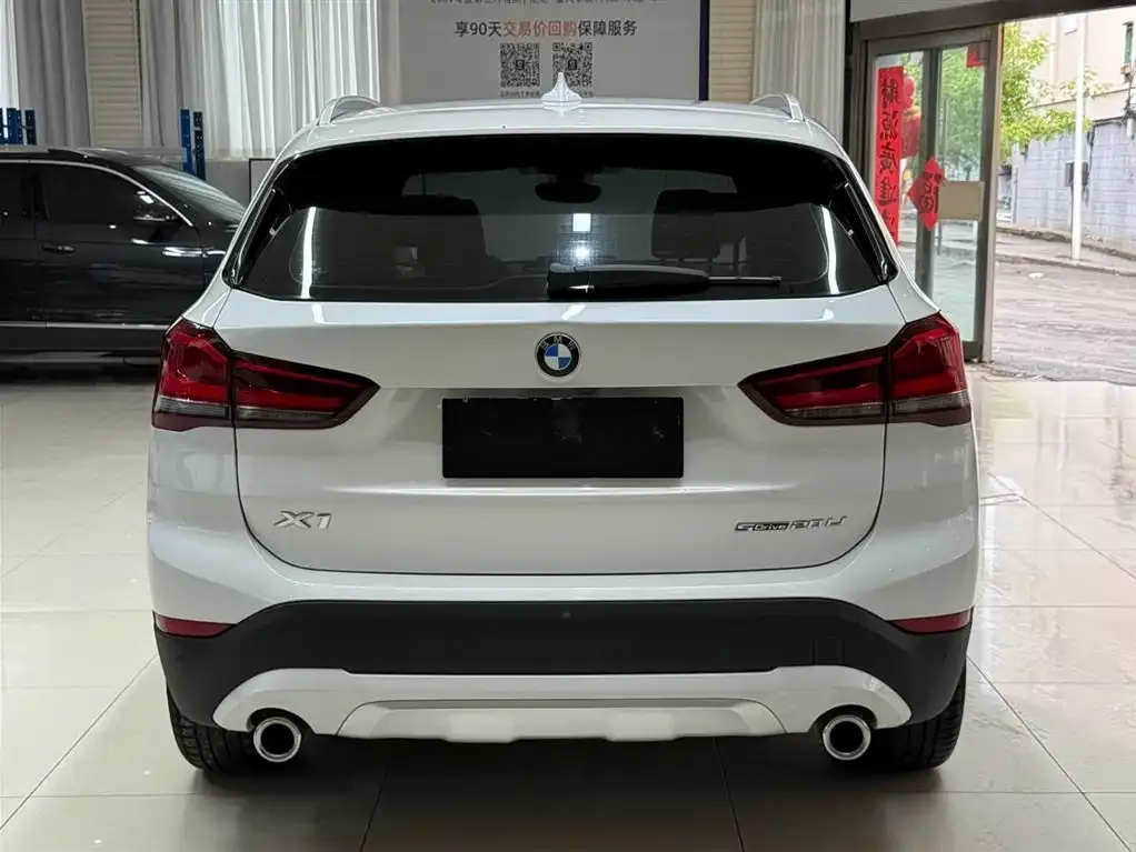 BMW X1 — фото 10