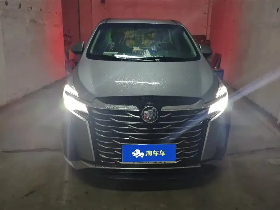 Buick GL8 2023 из CN, фото 4