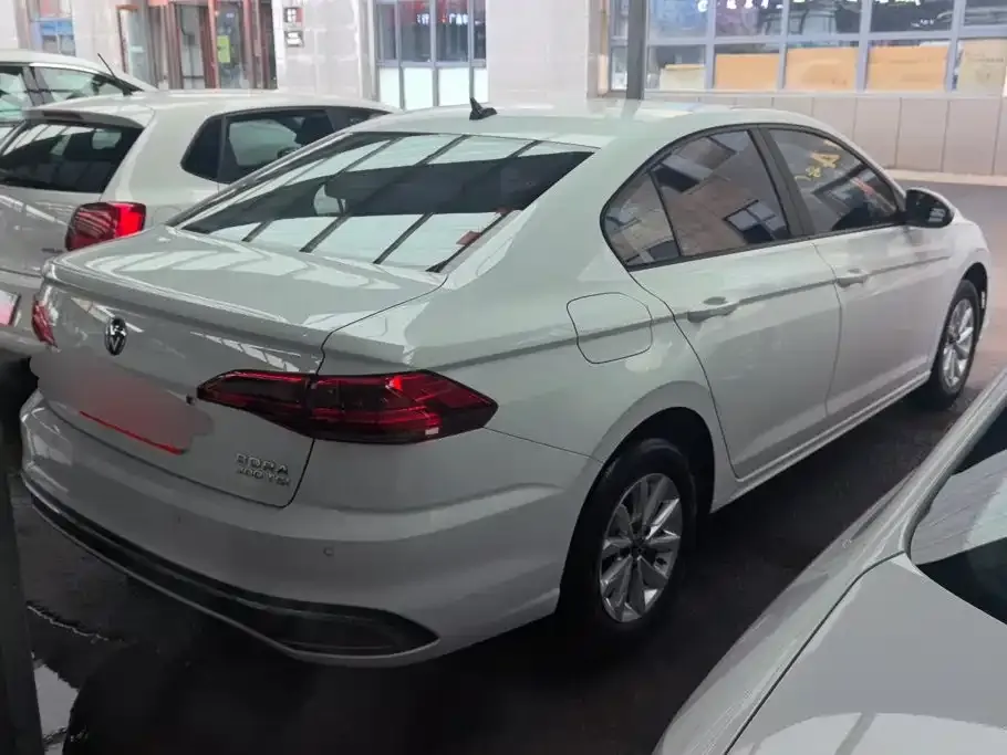 Volkswagen Bora 2024 из CN, фото 4