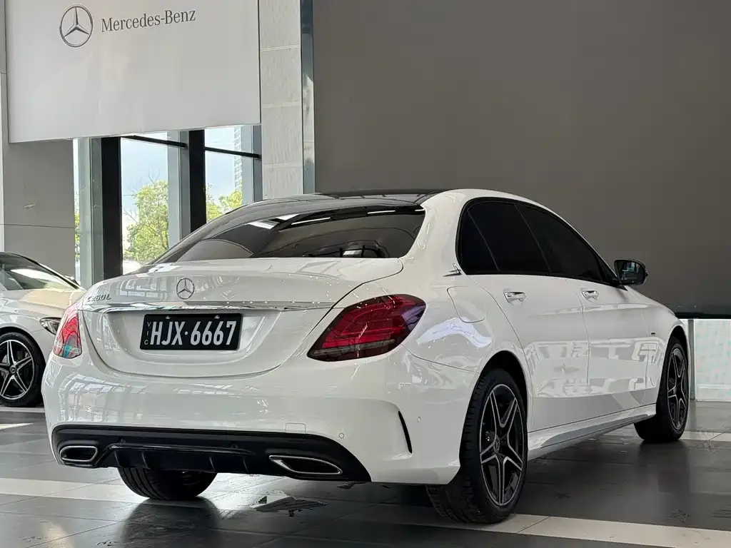Mercedes-Benz C-Class — фото 10
