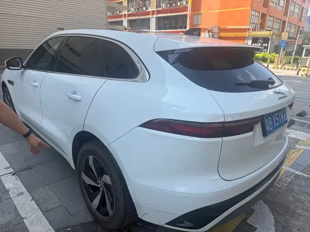 Jaguar F-PACE 2024 из CN, фото 4