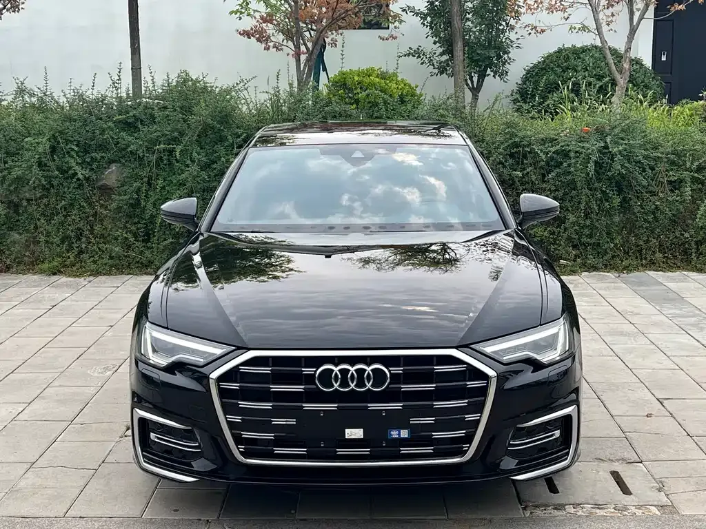 Audi A6L — фото 9