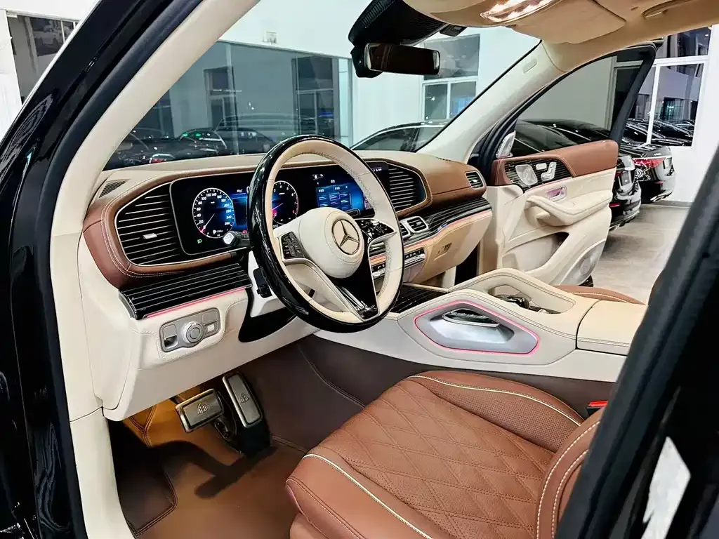 Mercedes-Benz GLS 2024 из CN, фото 2