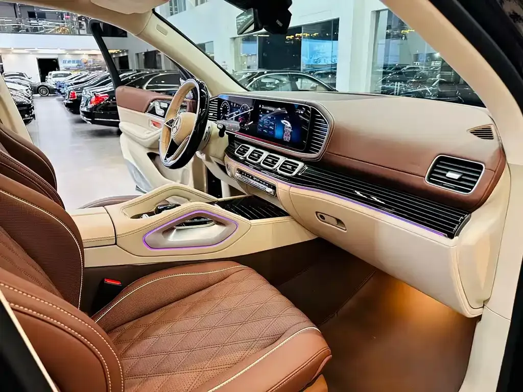 Mercedes-Benz GLS 2024 из CN, фото 4