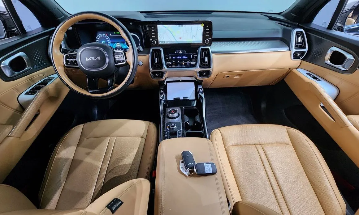Kia Sorento — фото 9