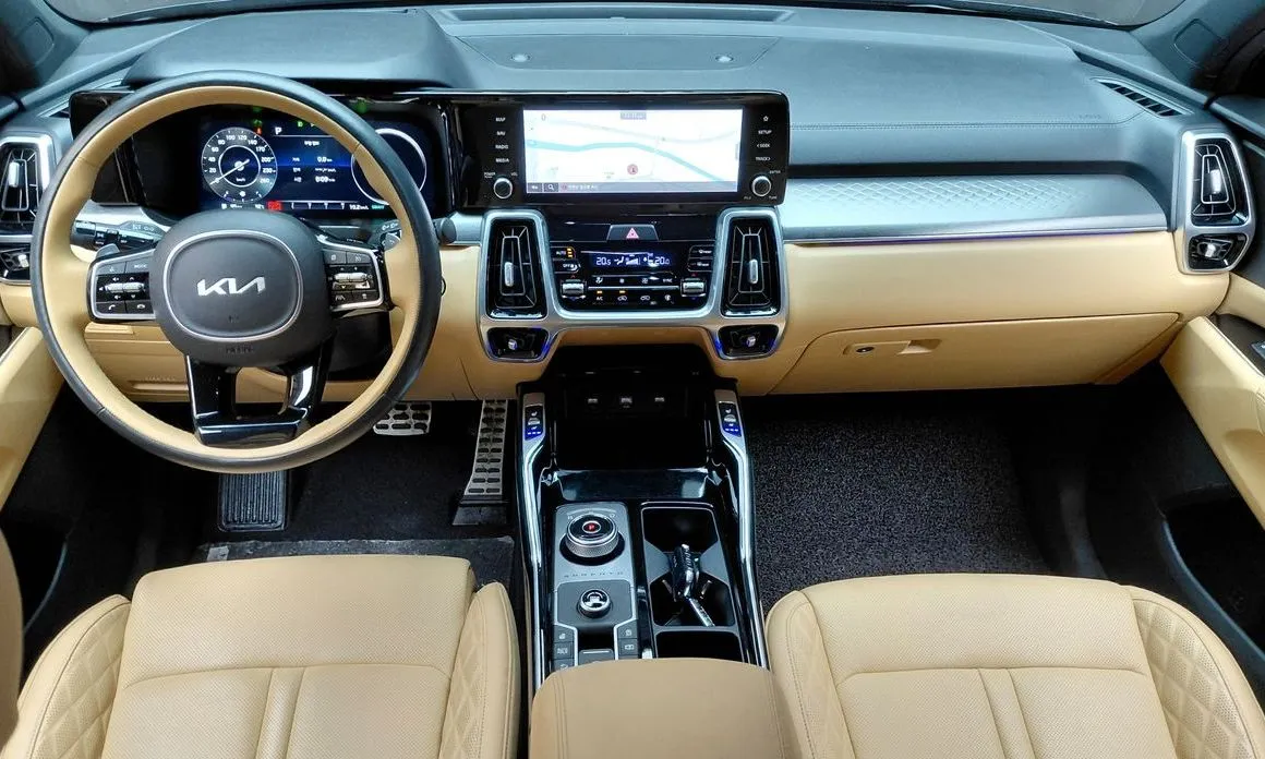 Kia Sorento — фото 4