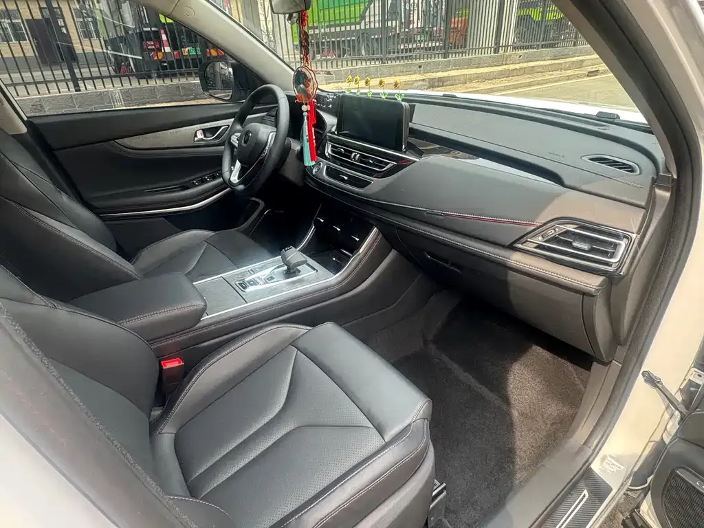 Changan CS75 2025 из CN, фото 2
