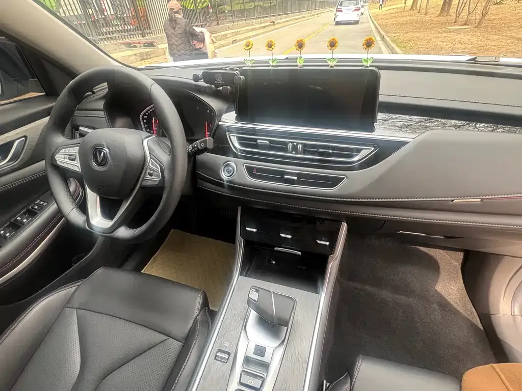Changan CS75 2025 из CN, фото 6