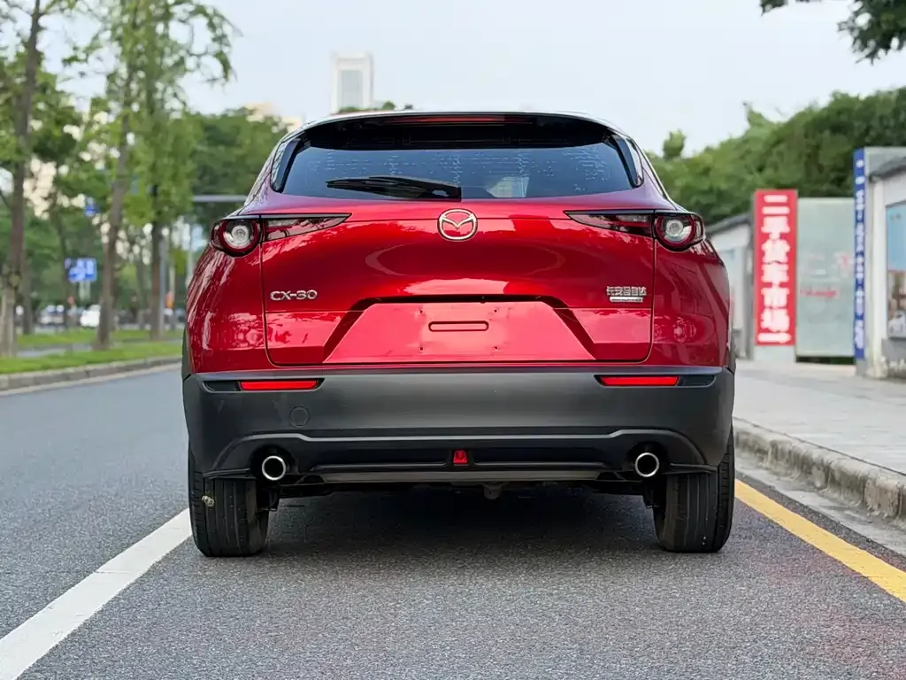 Mazda CX-30 — фото 4