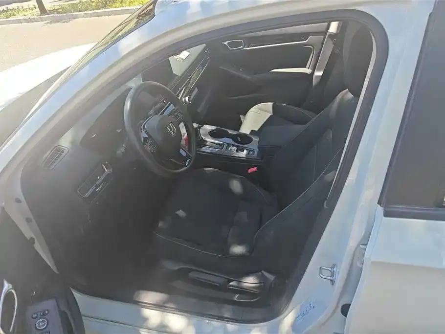 Honda Civic — фото 2