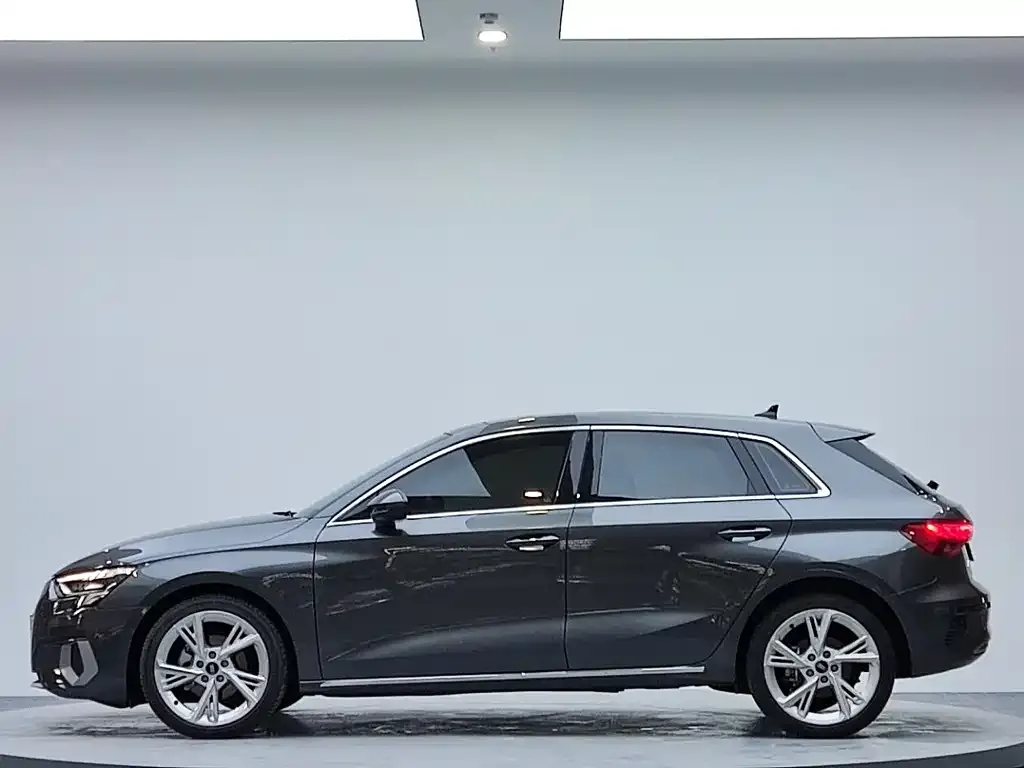 Audi A3 — фото 9