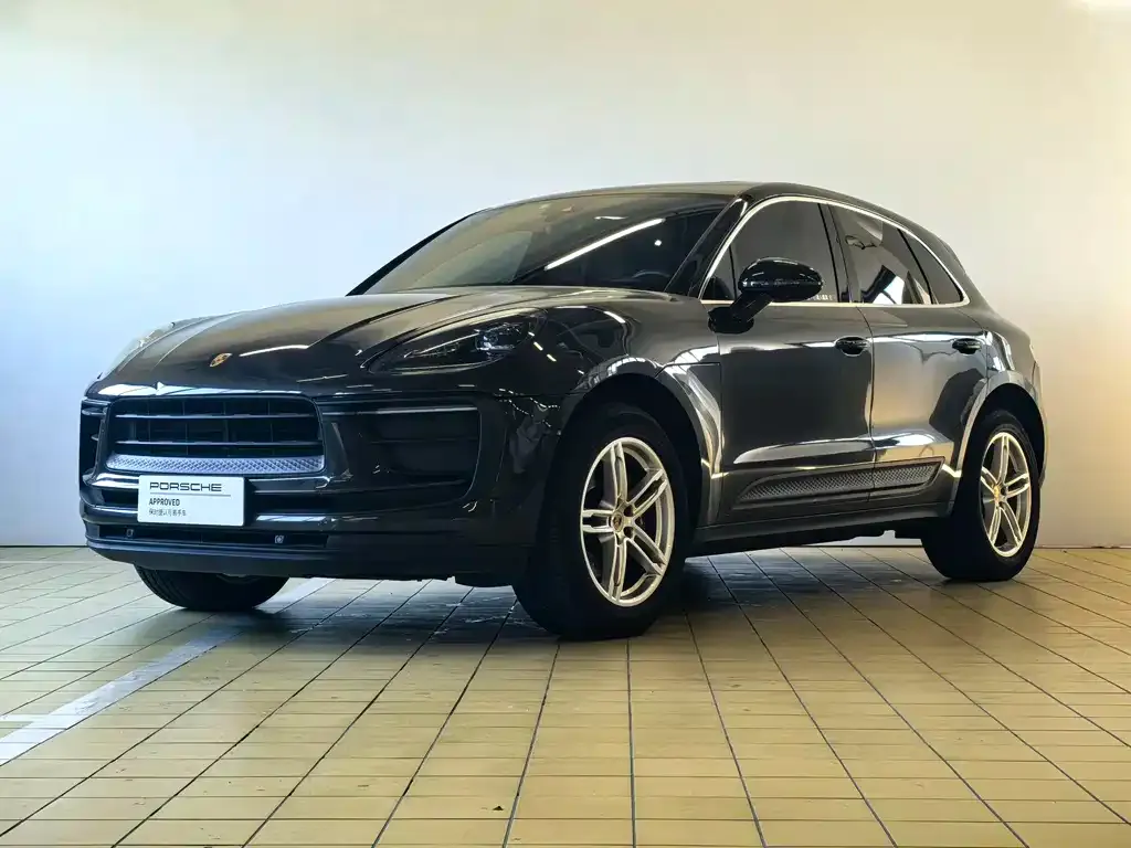 Porsche Macan — фото 1