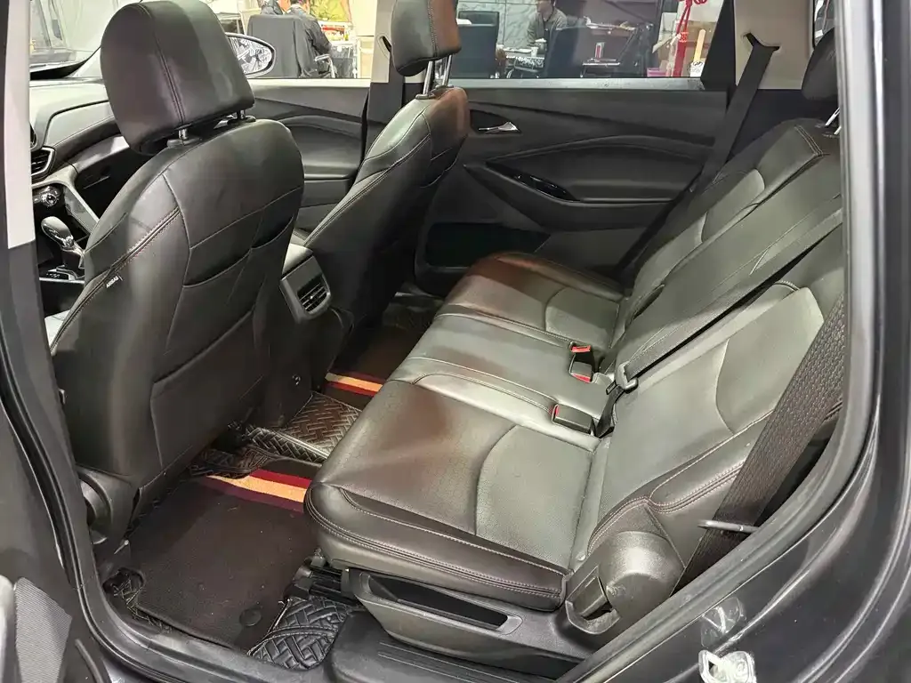 Chevrolet Volando 2023 из CN, фото 3