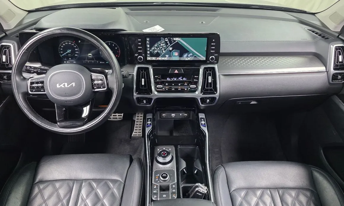 Kia Sorento — фото 4