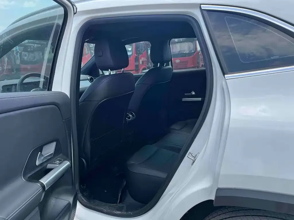 Mercedes-Benz GLA 2021 из CN, фото 4