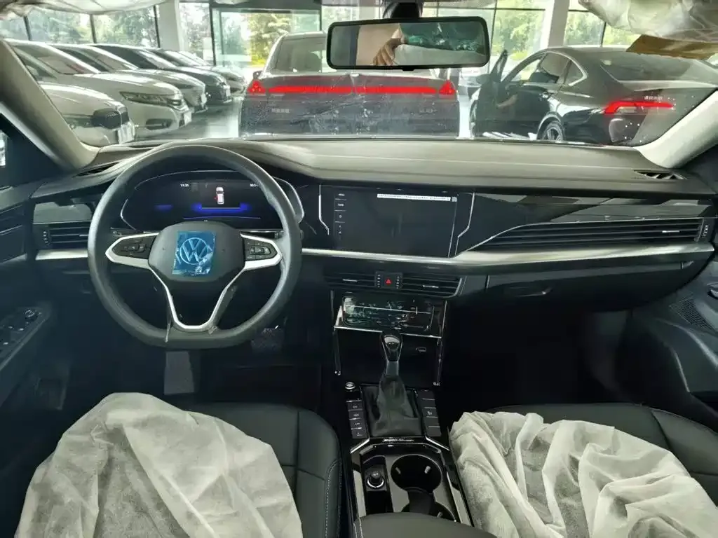 Volkswagen 帕萨特插电混动 — фото 7