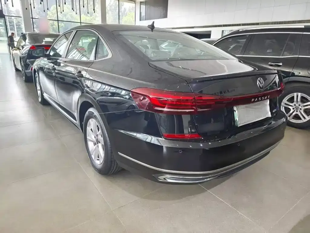 Volkswagen 帕萨特插电混动 — фото 4