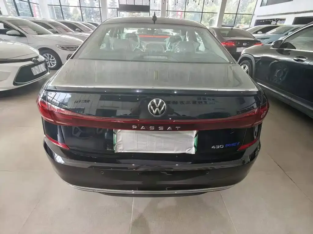Volkswagen 帕萨特插电混动 — фото 6