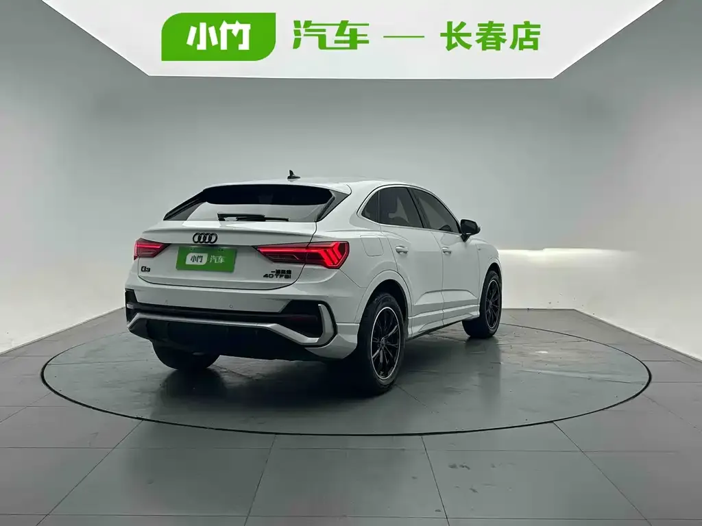 Audi Q3 Sportback 2022 из CN, фото 3