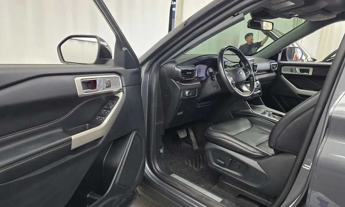 Ford Explorer 2021 из KR, фото 6
