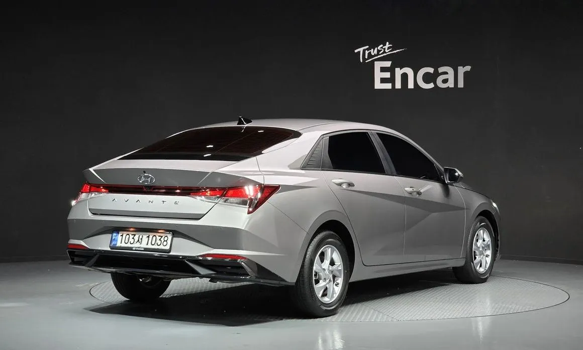Hyundai AVANTE — фото 7