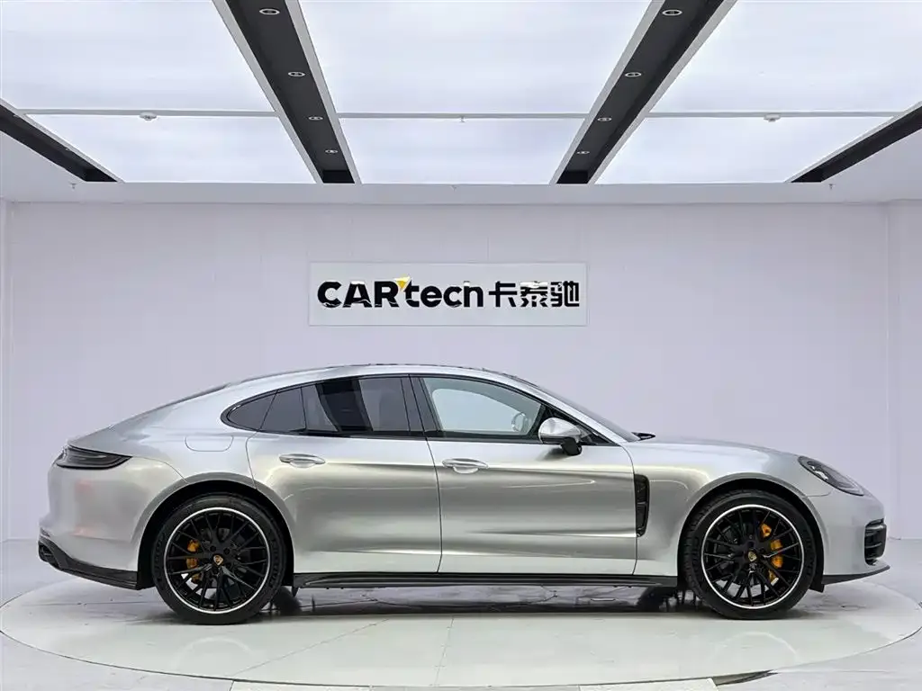 Porsche Panamera — фото 8