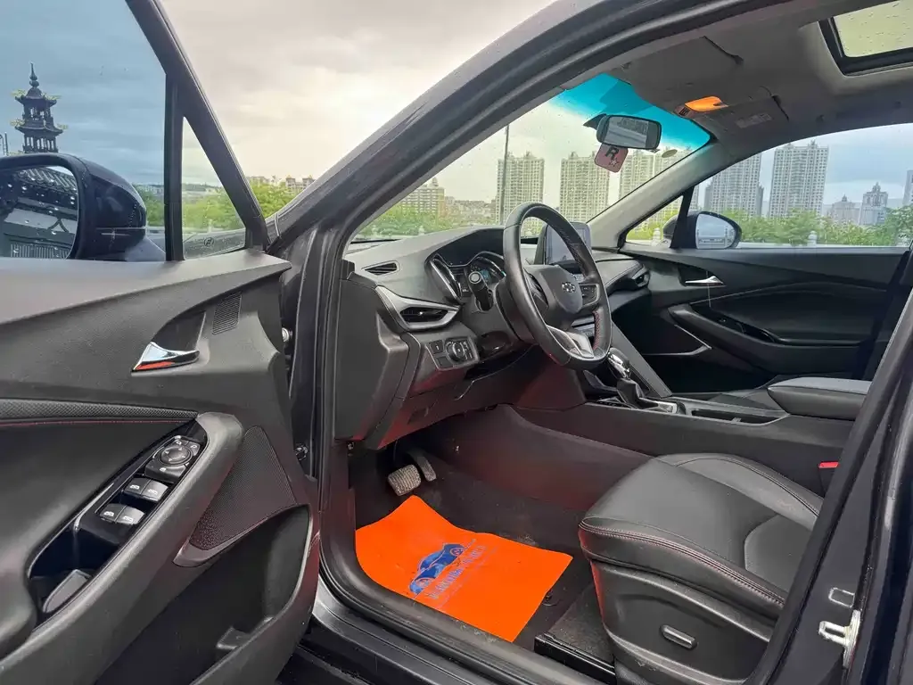 Chevrolet Volando 2023 из CN, фото 3