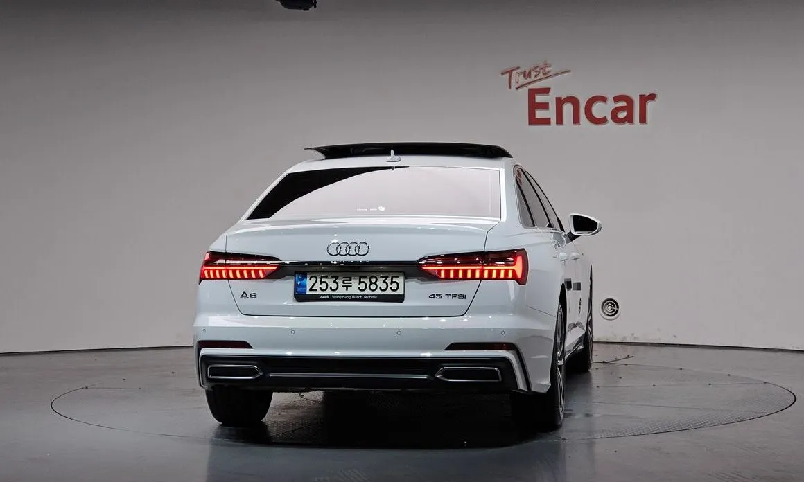 Audi A6 — фото 2
