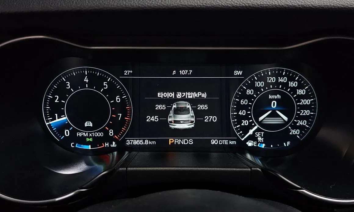 Ford Mustang 2022 из KR, фото 7